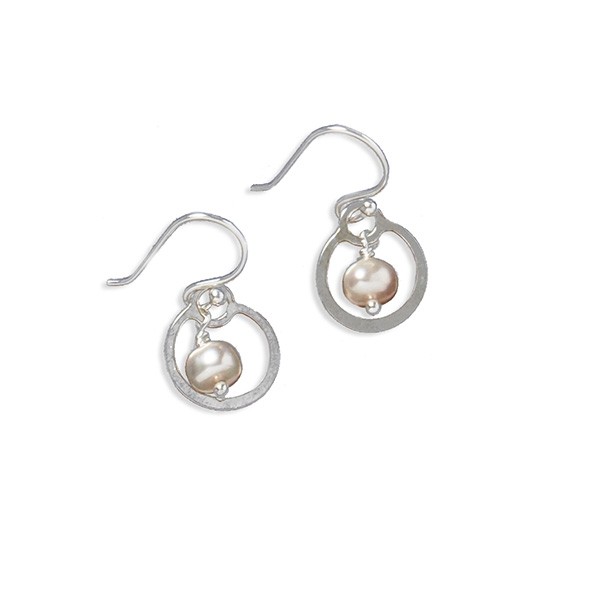 Southern Gates Hand Made Pink Pearl Earrings (CARE152P)